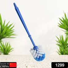 Plastic toilet cleaner brush for bathroom cleaning